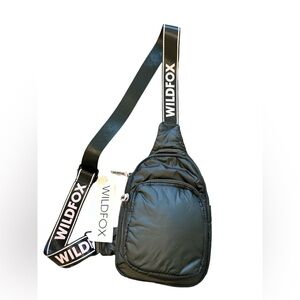 NWT WILDFOX Sling Logo Shoulder Bag Black/Pink